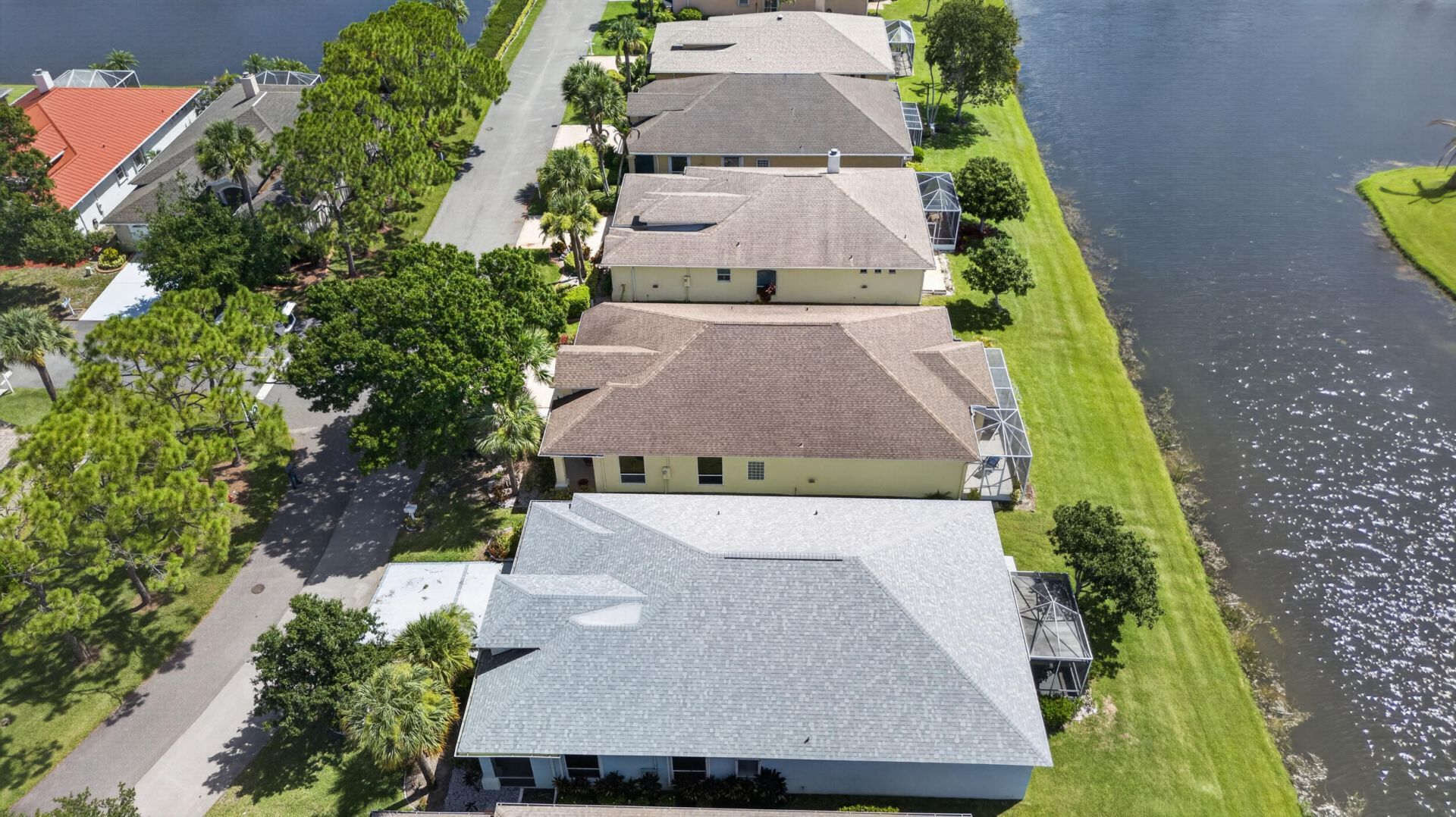 562 NW Lambrusco Drive, Port Saint Lucie, FL 34986 Photo