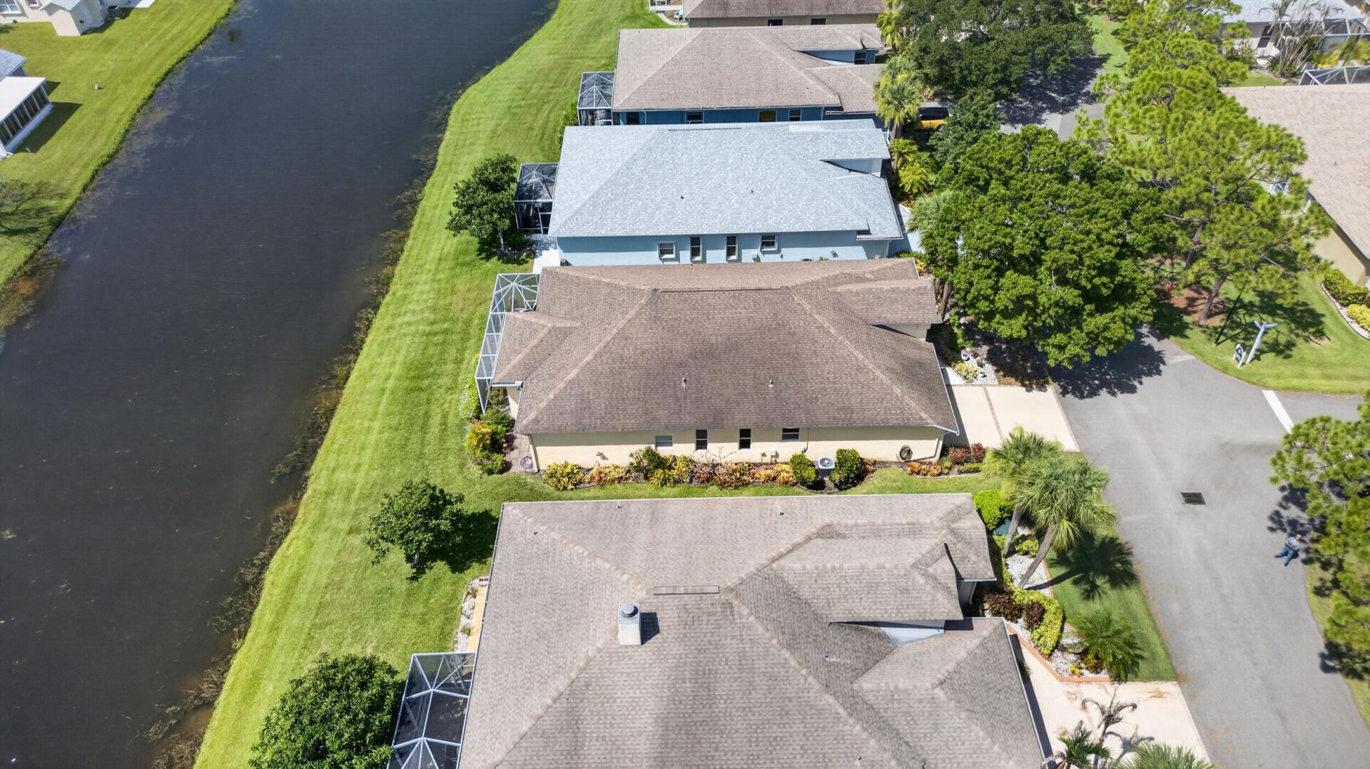 562 NW Lambrusco Drive, Port Saint Lucie, FL 34986 Photo