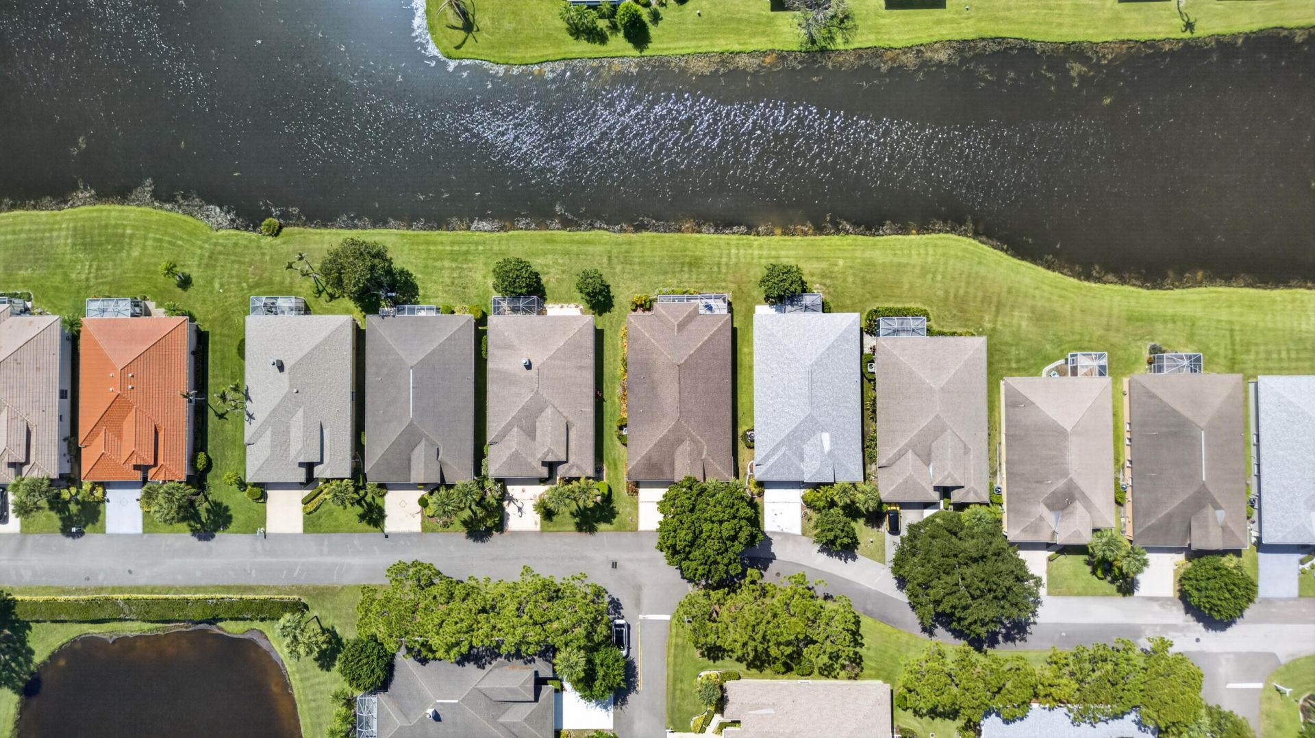 562 NW Lambrusco Drive, Port Saint Lucie, FL 34986 Photo