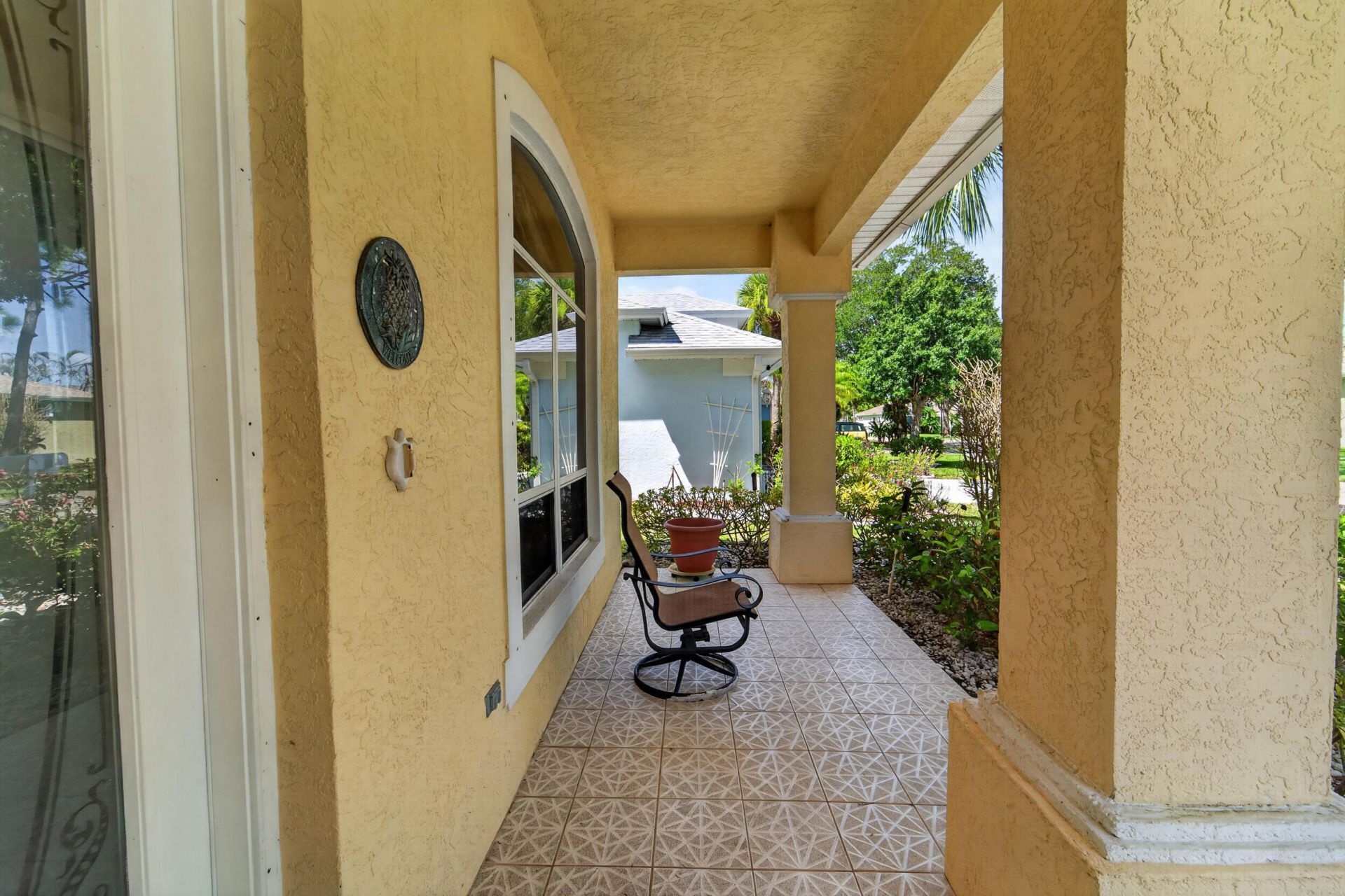 562 NW Lambrusco Drive, Port Saint Lucie, FL 34986 Photo