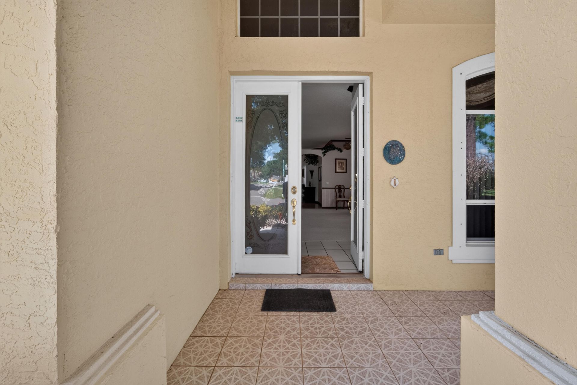 562 NW Lambrusco Drive, Port Saint Lucie, FL 34986 Photo