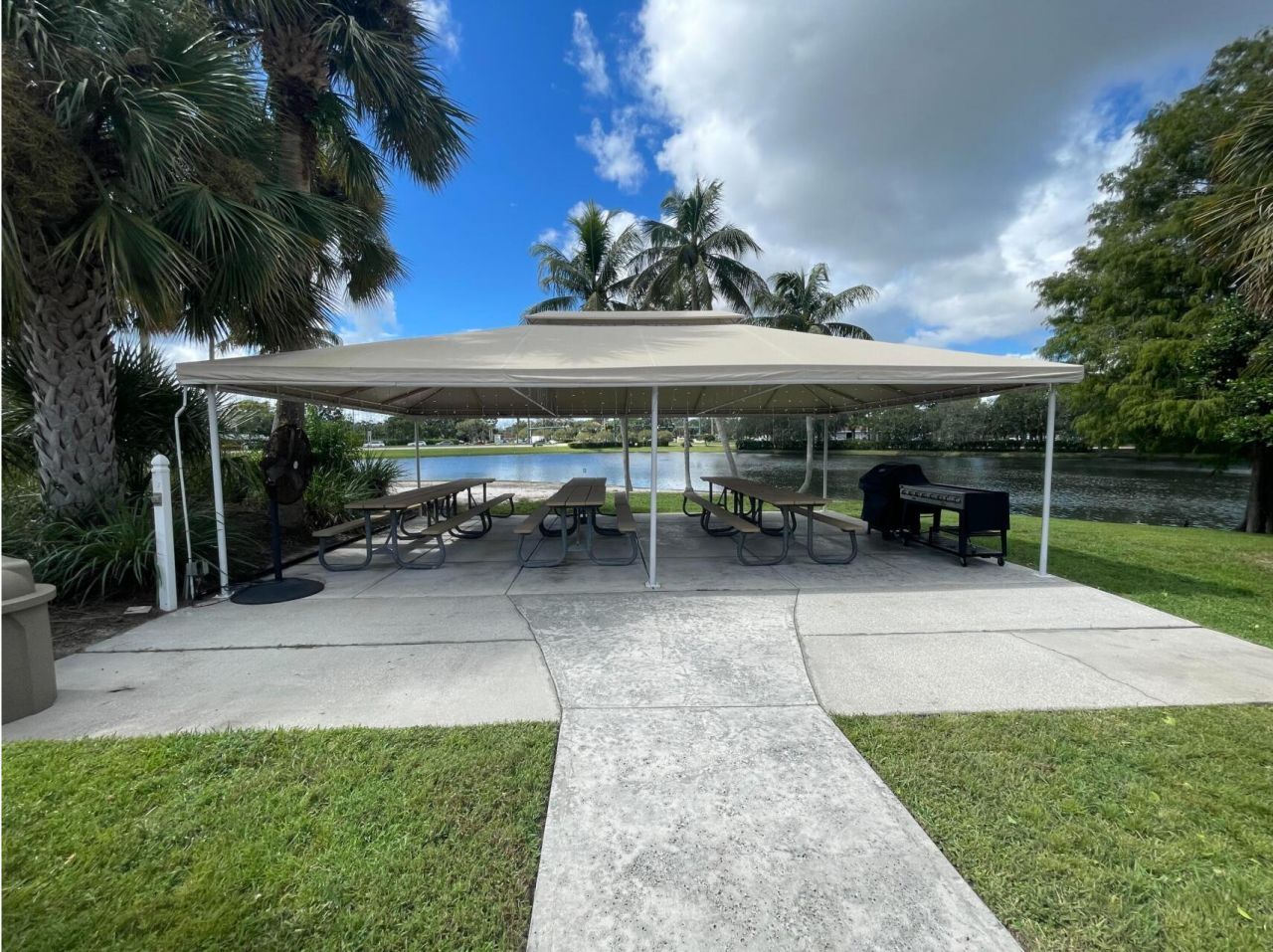 562 NW Lambrusco Drive, Port Saint Lucie, FL 34986 Photo
