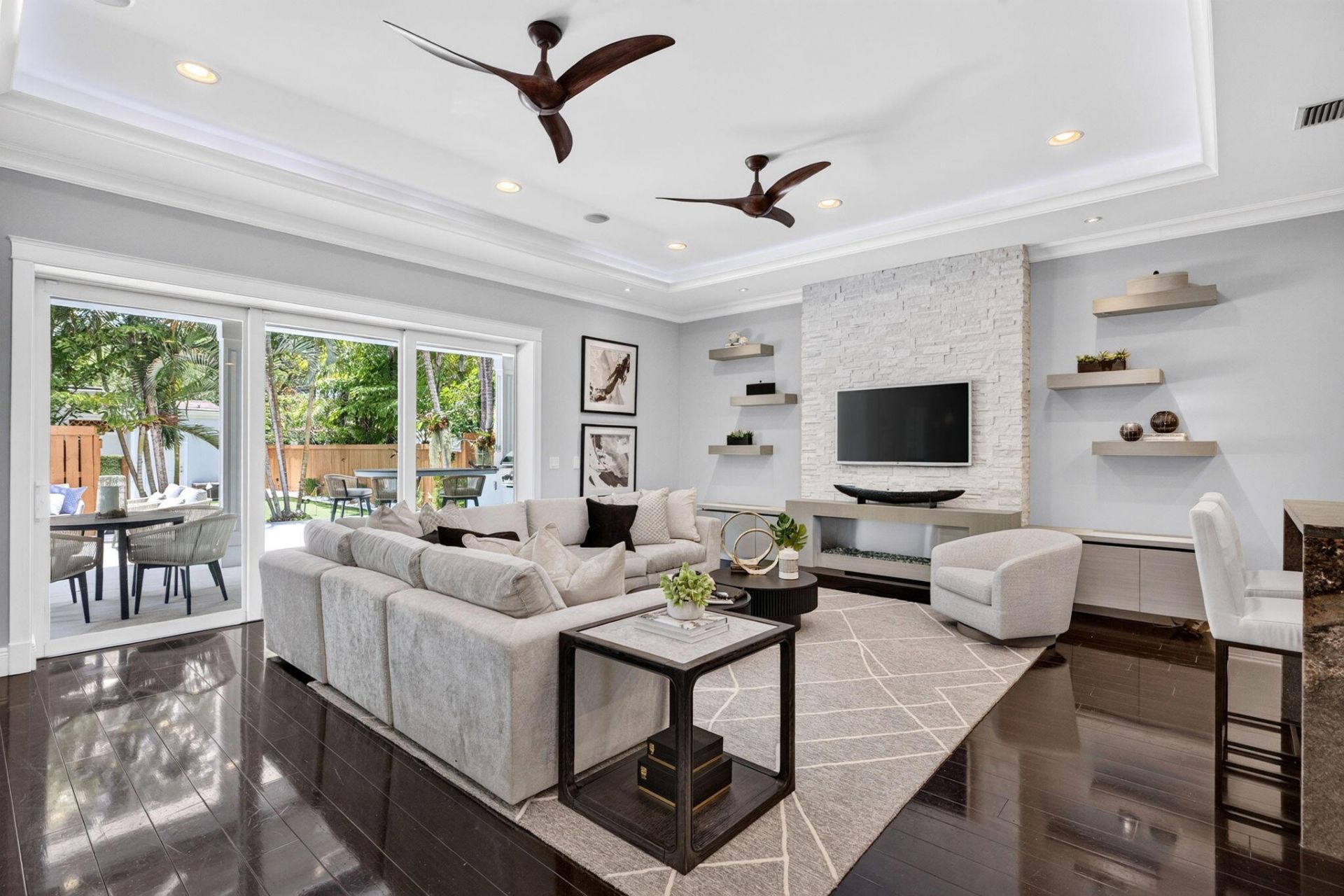 1329 SE 13th Terrace, Fort Lauderdale, FL 33316 Photo