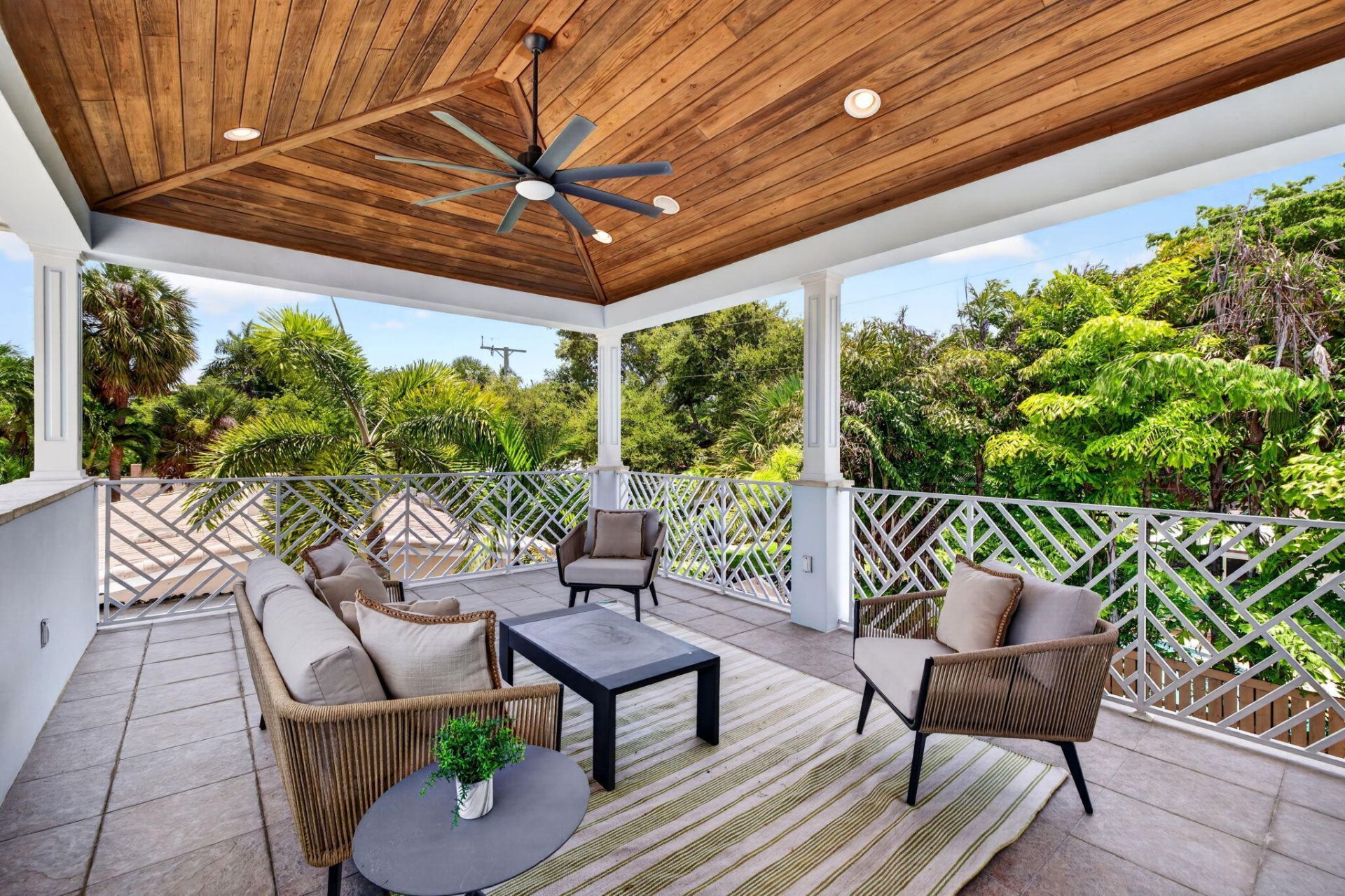 1329 SE 13th Terrace, Fort Lauderdale, FL 33316 Photo