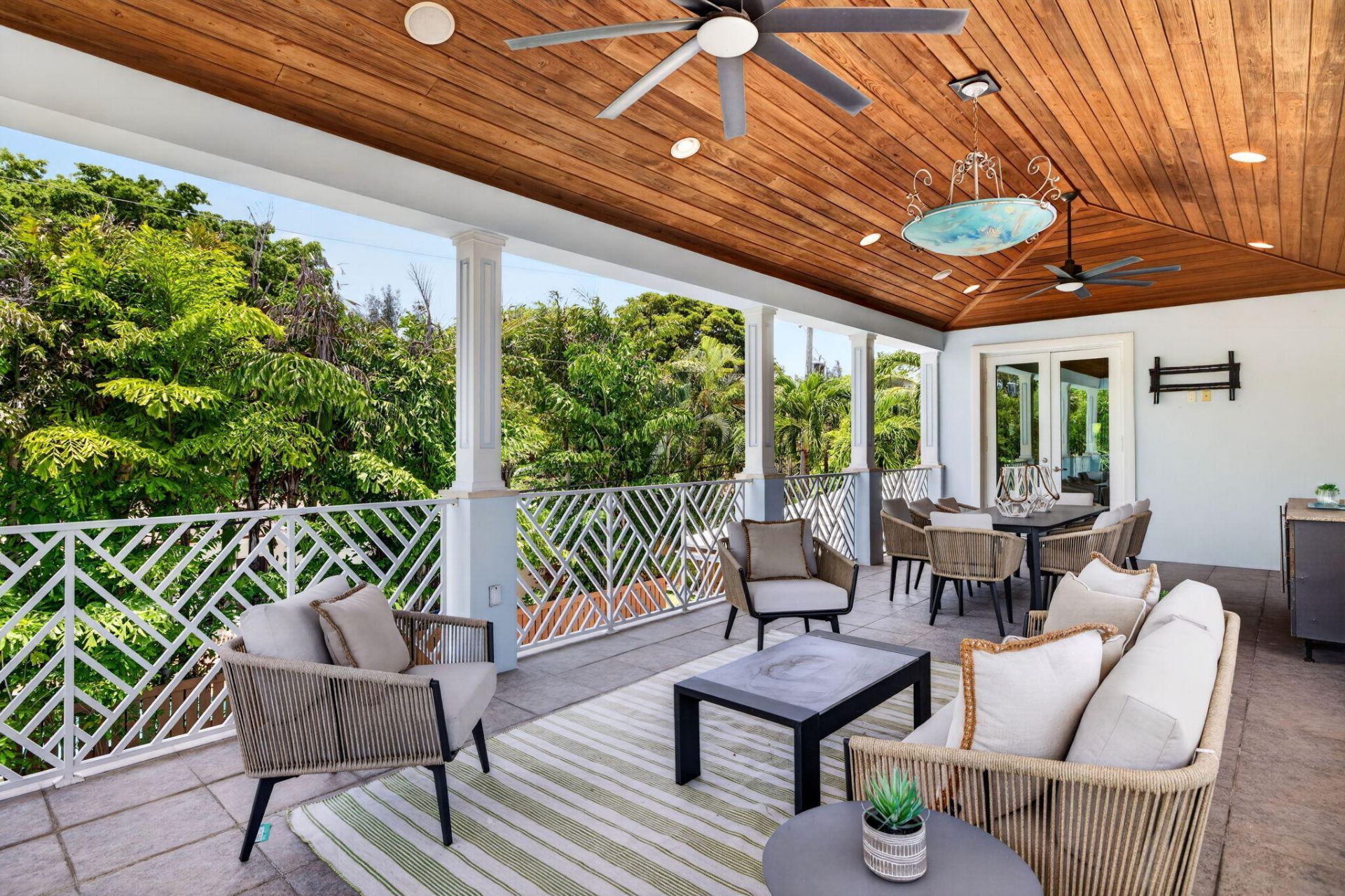 1329 SE 13th Terrace, Fort Lauderdale, FL 33316 Photo