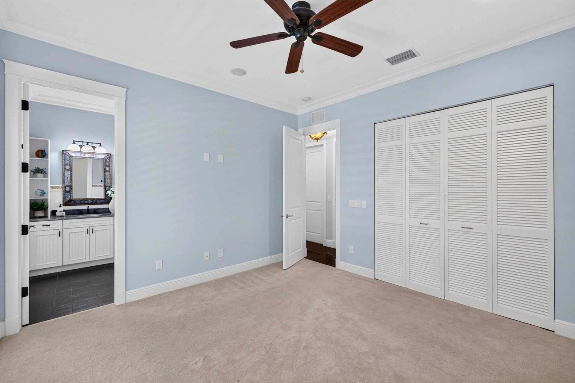 1329 SE 13th Terrace, Fort Lauderdale, FL 33316 Photo