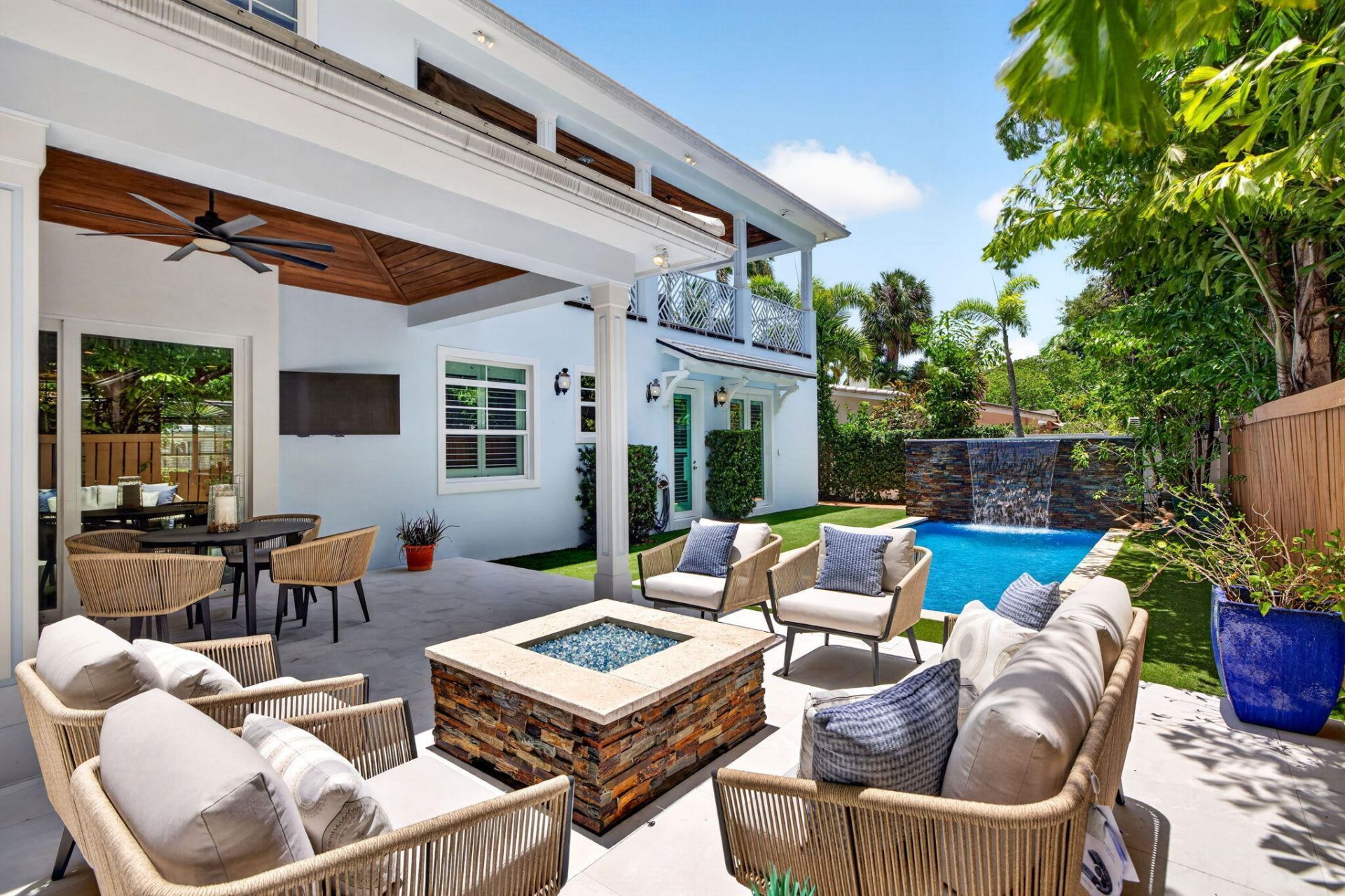 1329 SE 13th Terrace, Fort Lauderdale, FL 33316 Photo