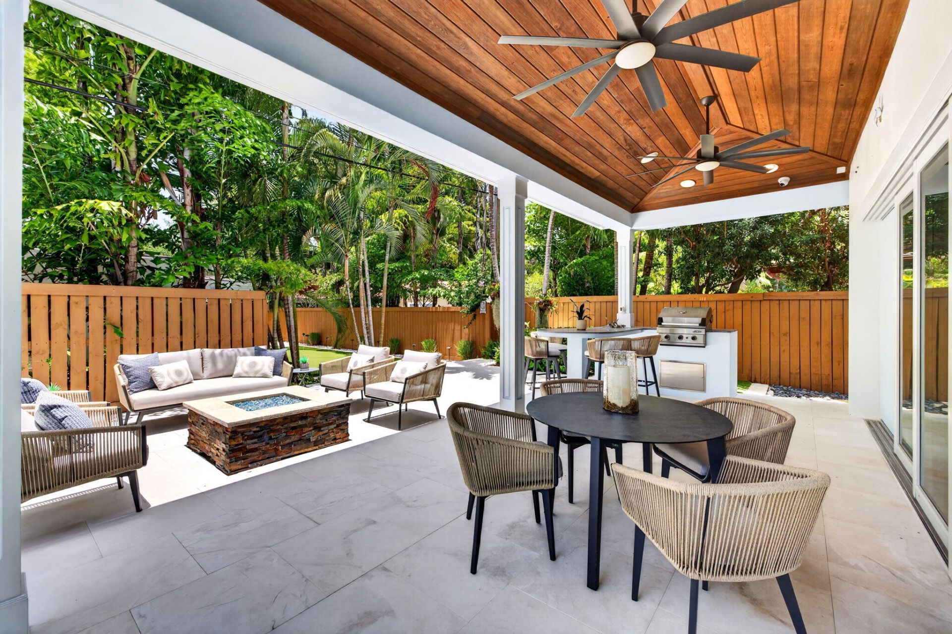 1329 SE 13th Terrace, Fort Lauderdale, FL 33316 Photo