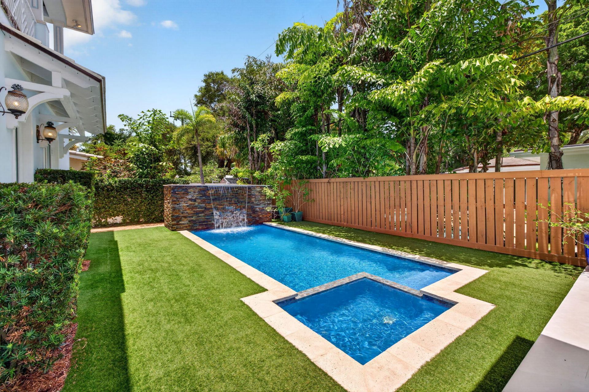 1329 SE 13th Terrace, Fort Lauderdale, FL 33316 Photo