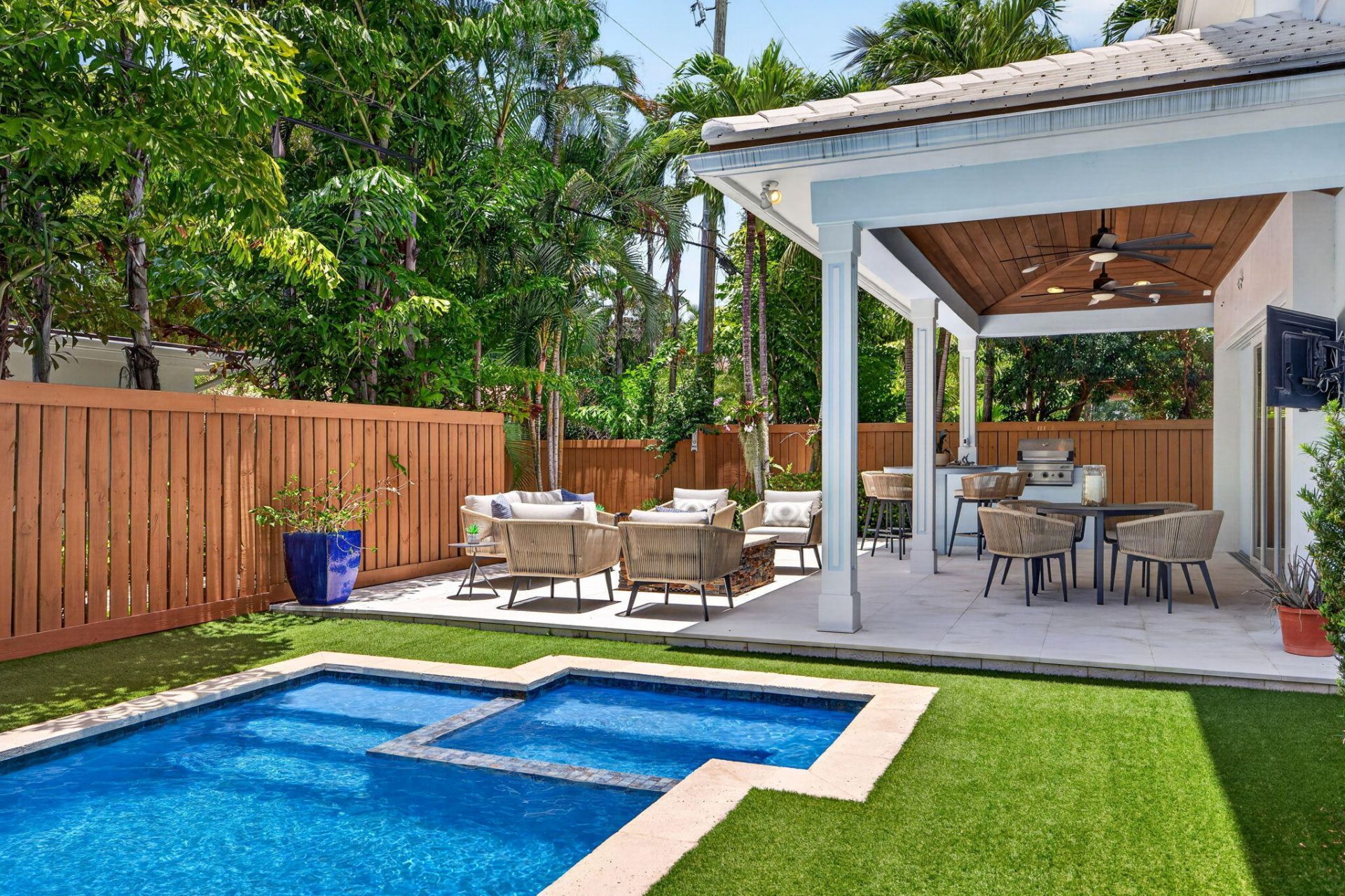 1329 SE 13th Terrace, Fort Lauderdale, FL 33316 Photo