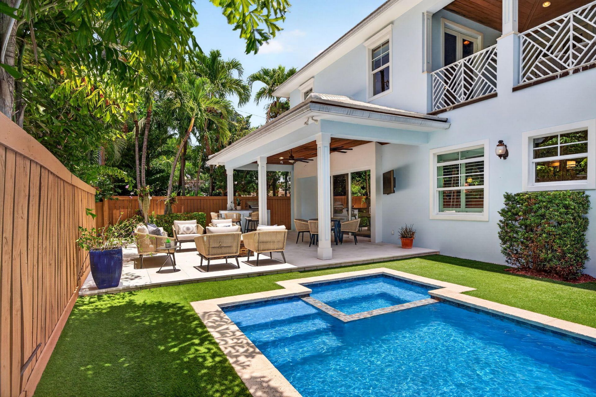 1329 SE 13th Terrace, Fort Lauderdale, FL 33316 Photo