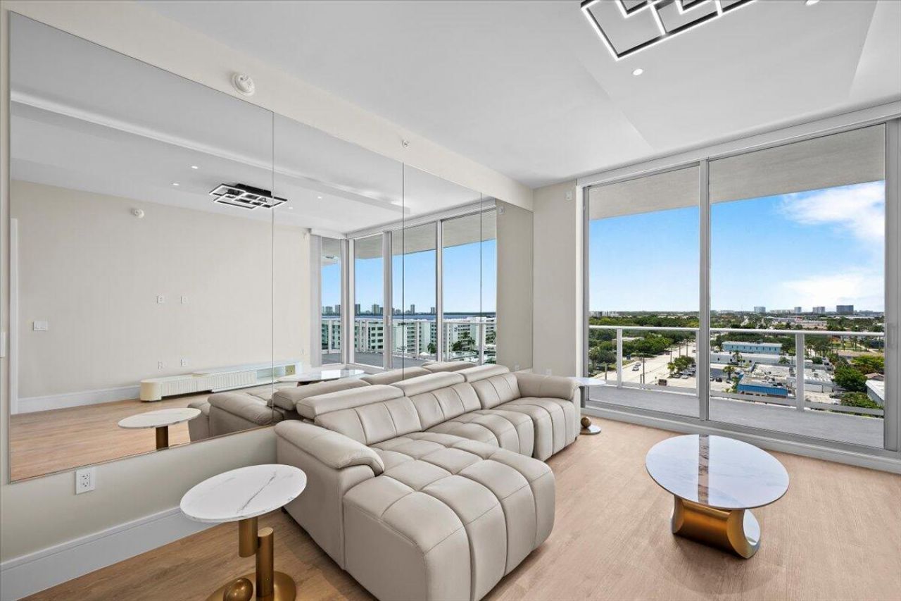 220 Lake Shore Drive, Unit 917, Lake Park, FL 33403 Photo