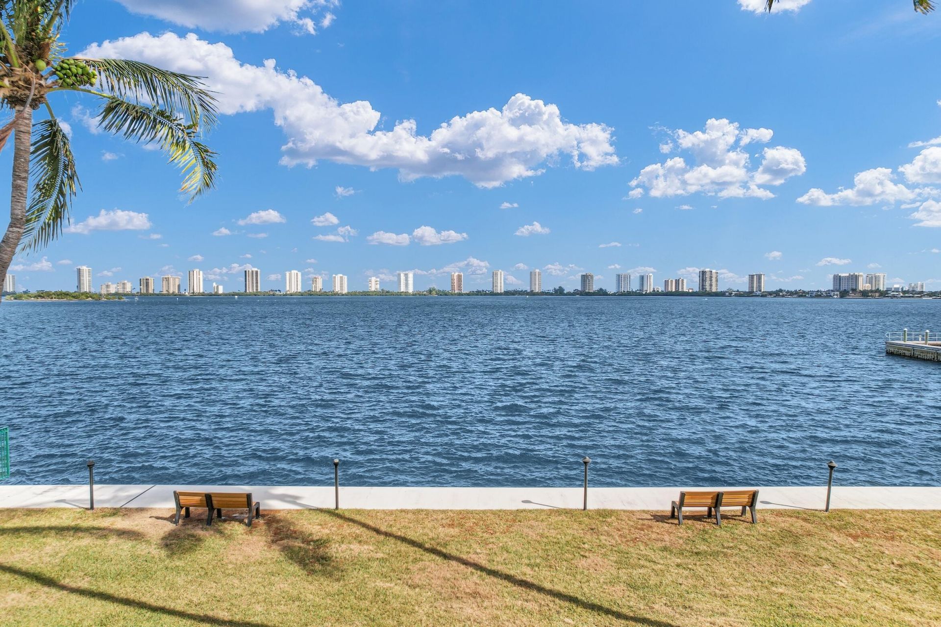 1030 Lake Shore Drive, West Palm Beach, FL 33403 Photo
