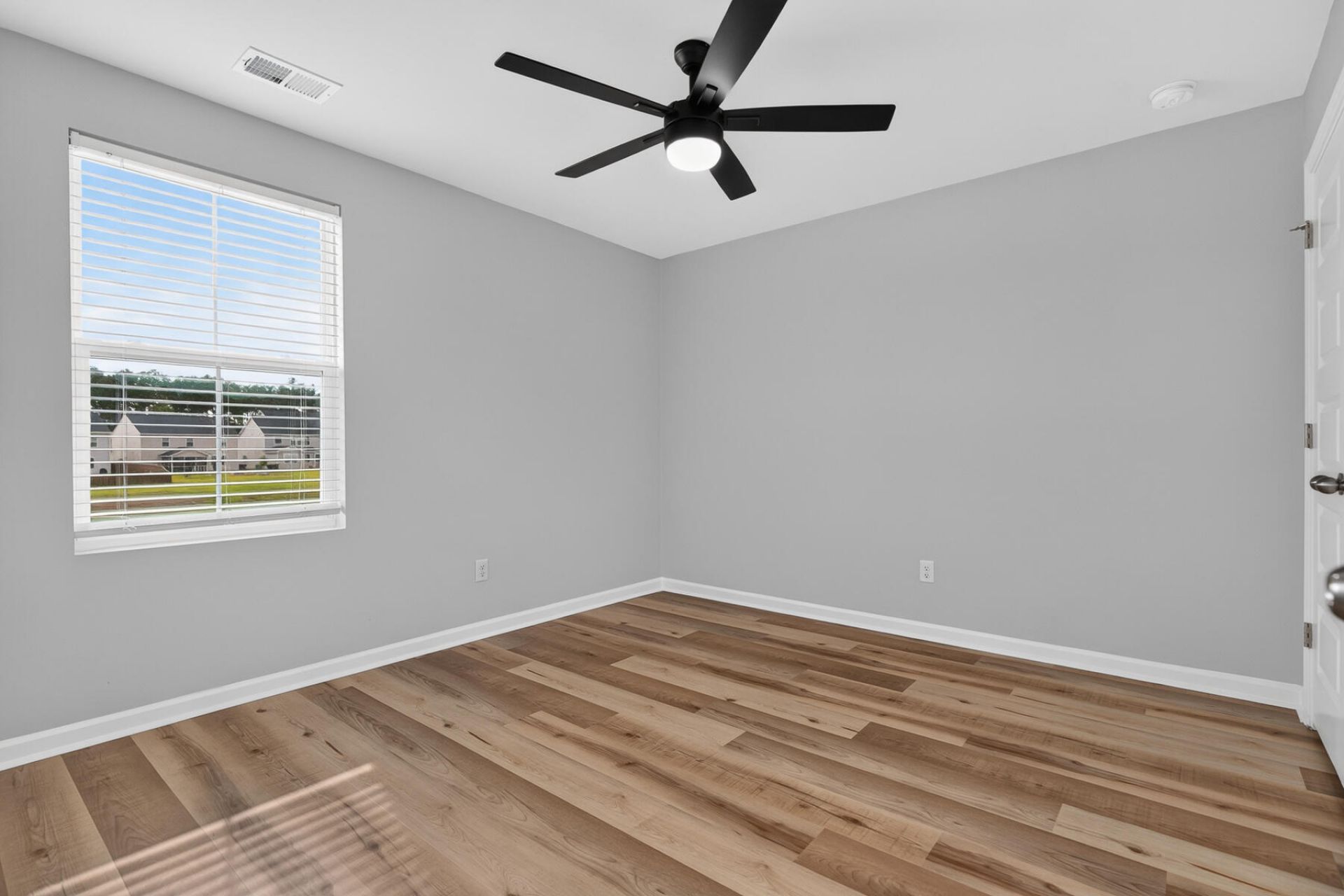 476 Camellia Bloom Drive Photo 35