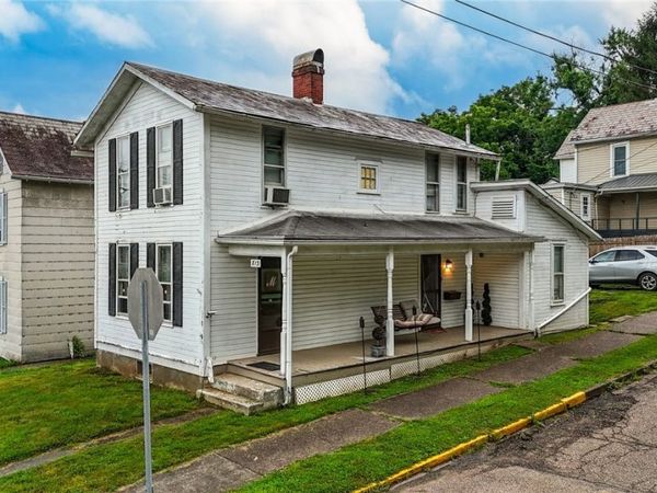 813 Warren Street, Marietta, OH 45750