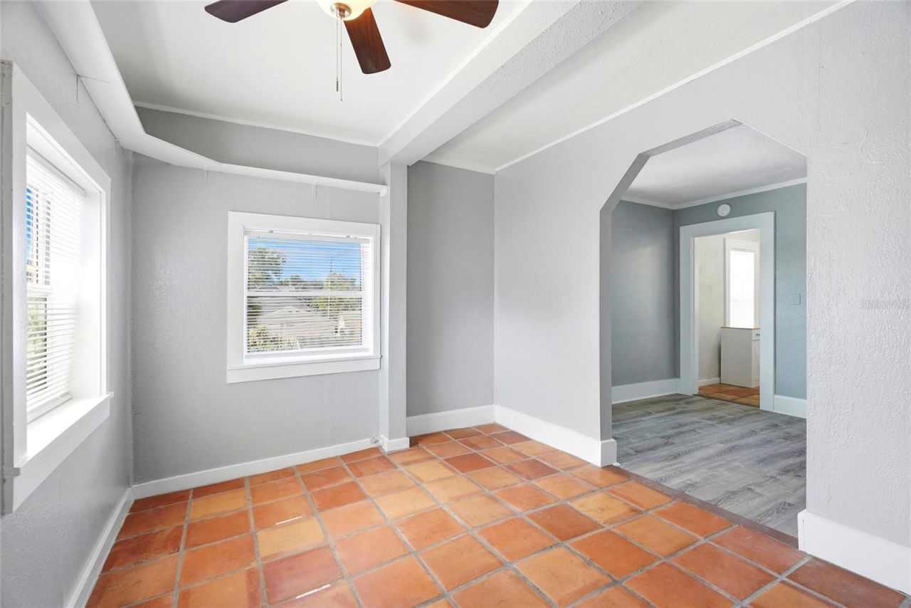 725 8th Street N, Saint Petersburg, FL 33701 Photo