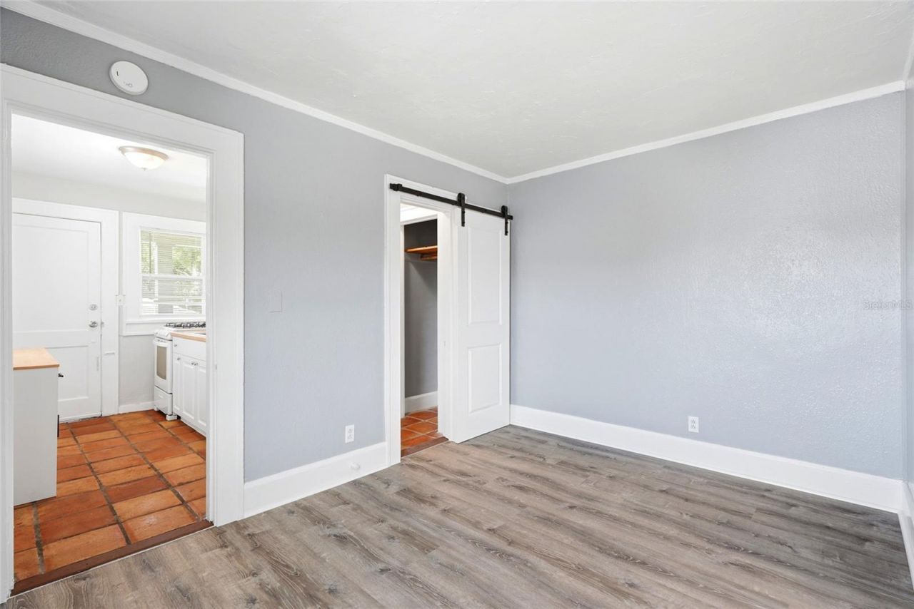 725 8th Street N, Saint Petersburg, FL 33701 Photo