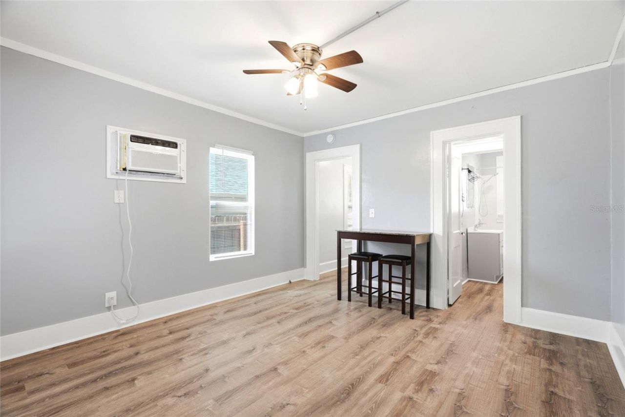 725 8th Street N, Saint Petersburg, FL 33701 Photo