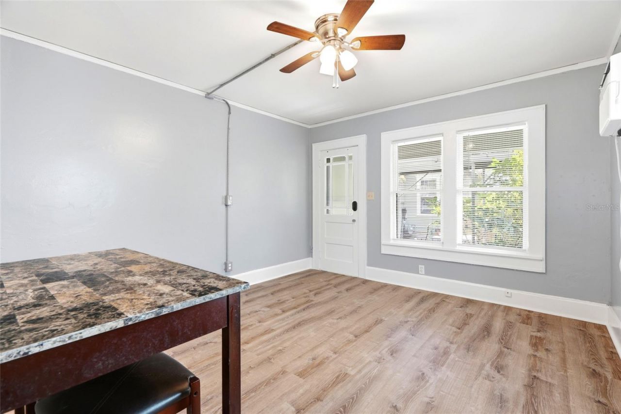 725 8th Street N, Saint Petersburg, FL 33701 Photo