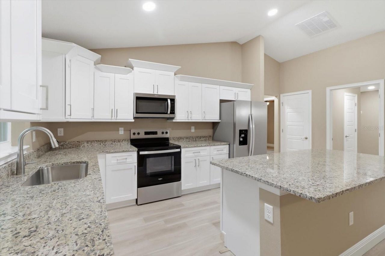 9944 N Wayland Avenue, Citrus Springs, FL 34434 Photo