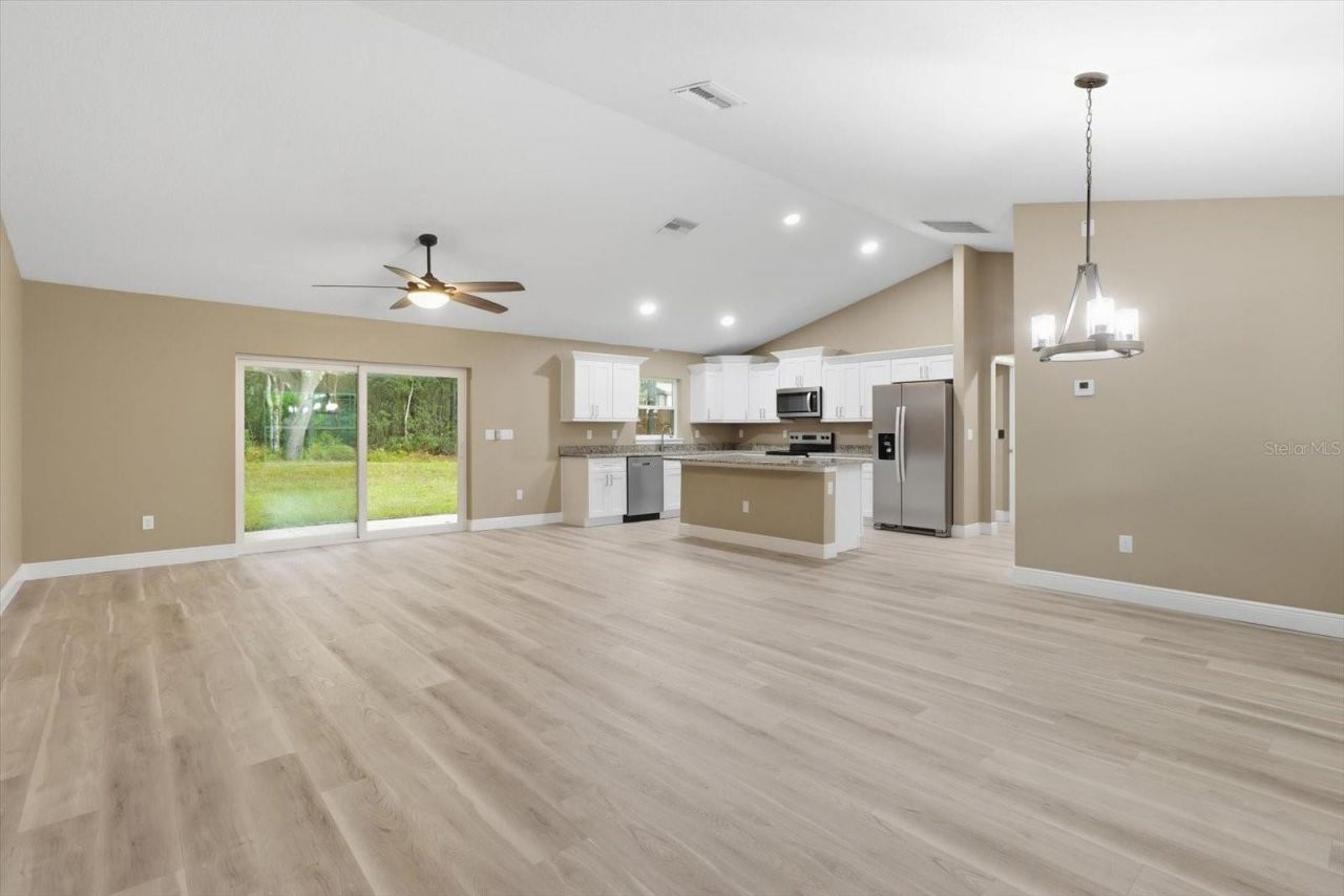 9944 N Wayland Avenue, Citrus Springs, FL 34434 Photo