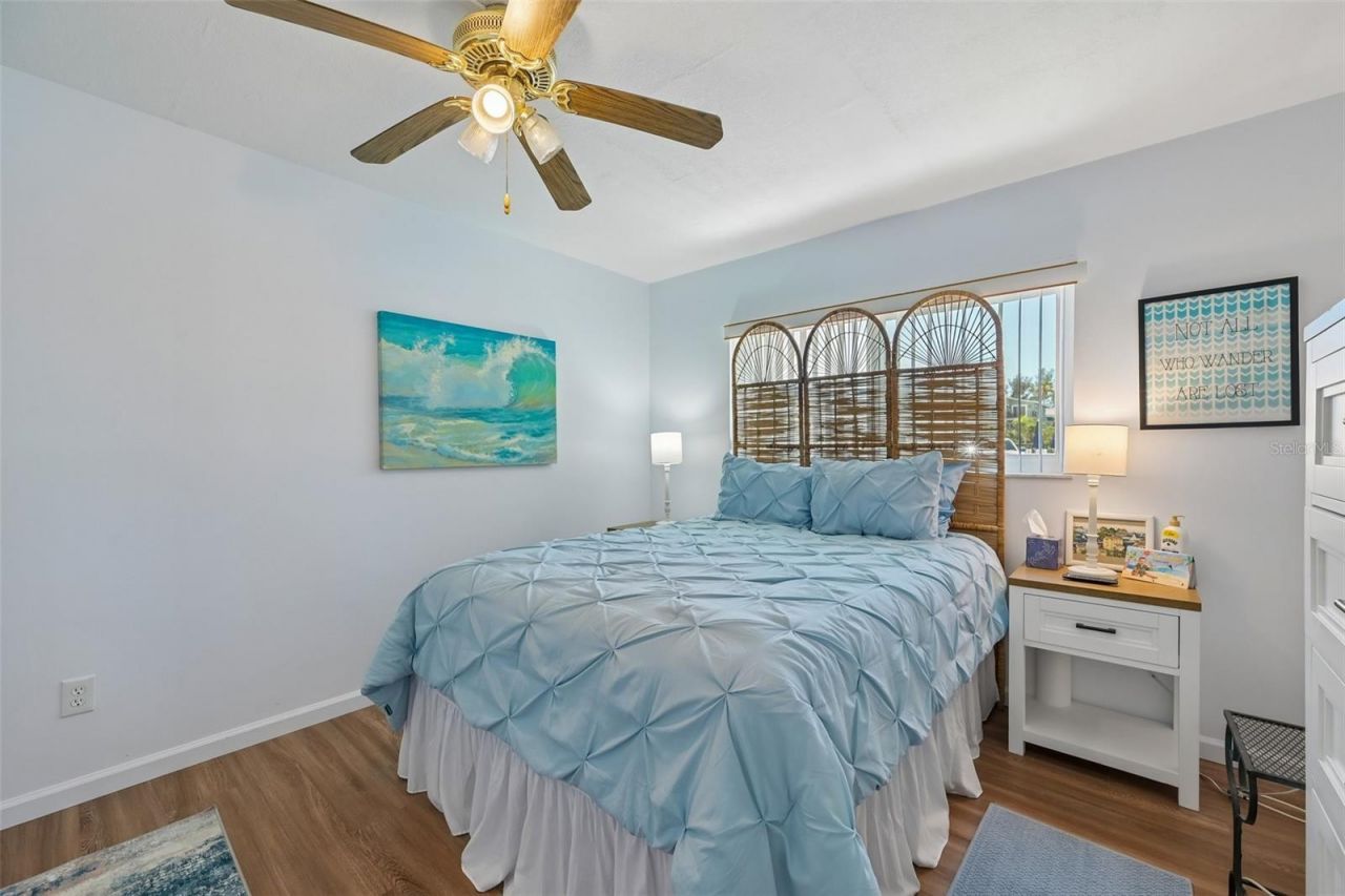 117 7th Street N, Unit 1, Bradenton Beach, FL 34217 Photo