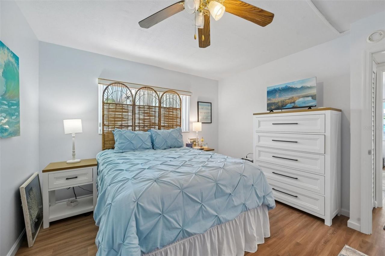 117 7th Street N, Unit 1, Bradenton Beach, FL 34217 Photo