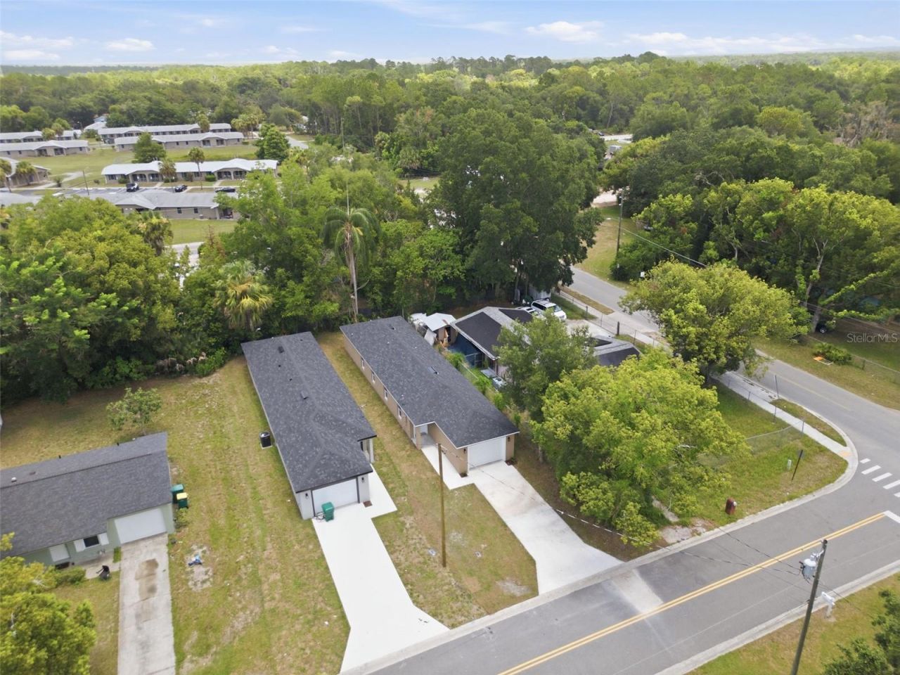 2107 Suanee Avenue , Unit 200, Eustis, FL 32726 Photo