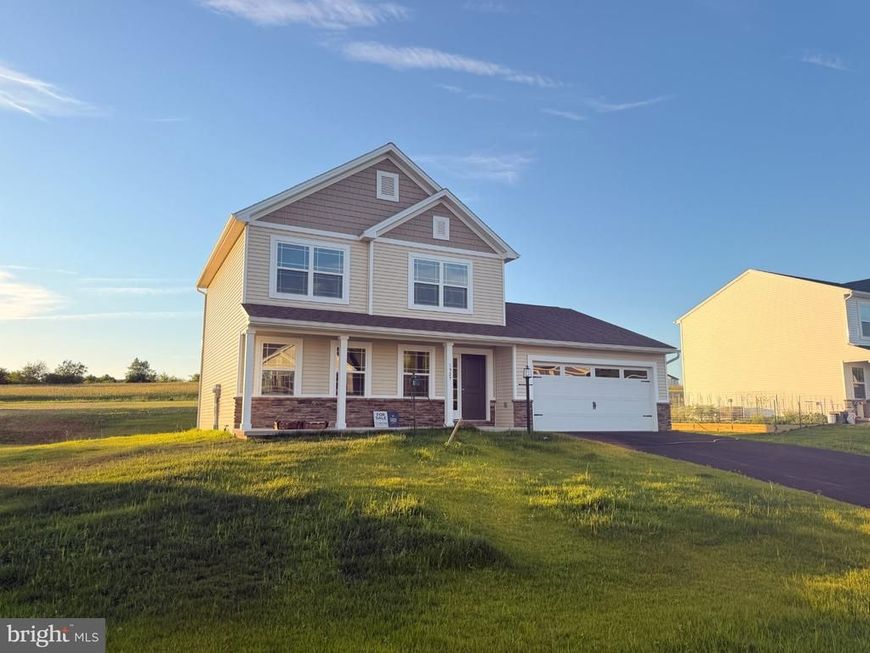 1527 Sherry Drive, Chambersburg, PA 17202 Main Photo