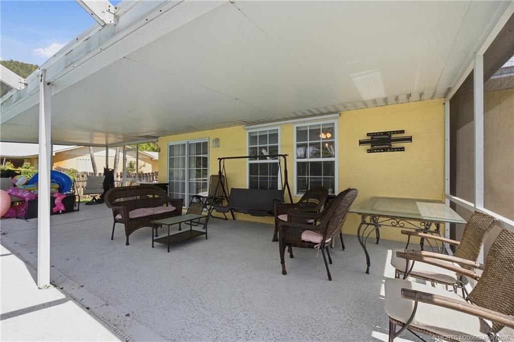 2326 SE Luau Avenue , Port Saint Lucie, FL 34952 Photo