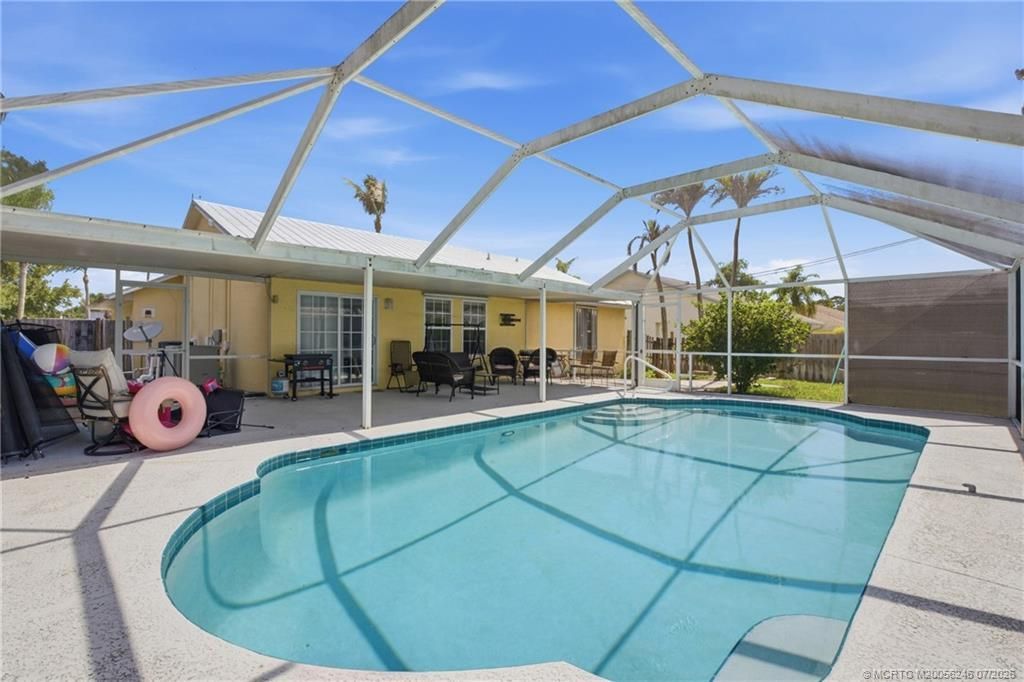 2326 SE Luau Avenue , Port Saint Lucie, FL 34952 Photo