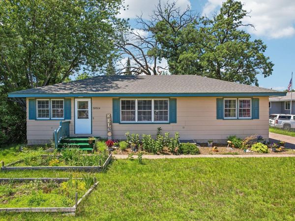 38804 8th Avenue, North Branch, MN 55056