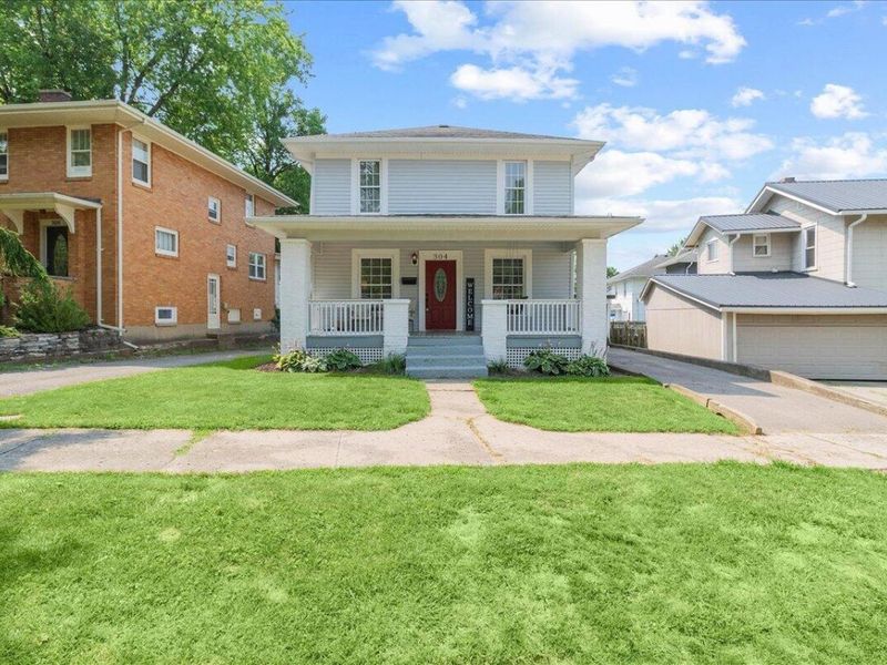 304 E Williams Avenue, Bellefontaine, OH 43311 Photo 1