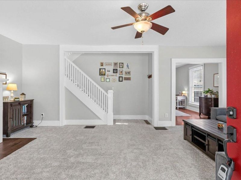 304 E Williams Avenue, Bellefontaine, OH 43311 Photo 8