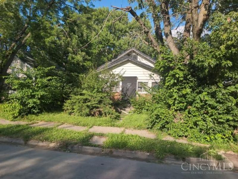 916 Leland Avenue, Dayton, OH 45402 Photo 3