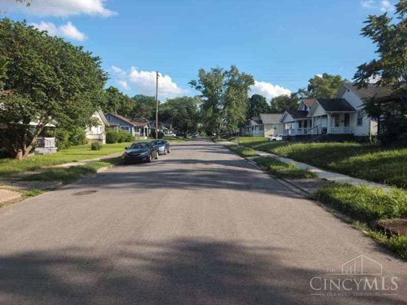 916 Leland Avenue, Dayton, OH 45402 Photo 4