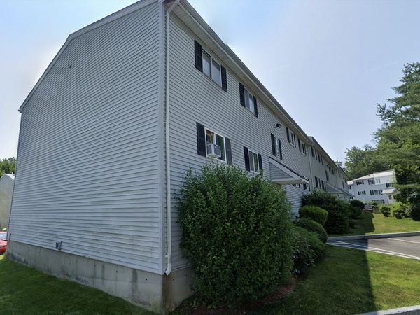 5455 N Main St, Unit 13E, Fall River, MA 02720