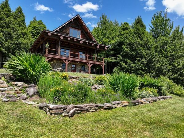 602 South Richford Road, Richford, VT 05470