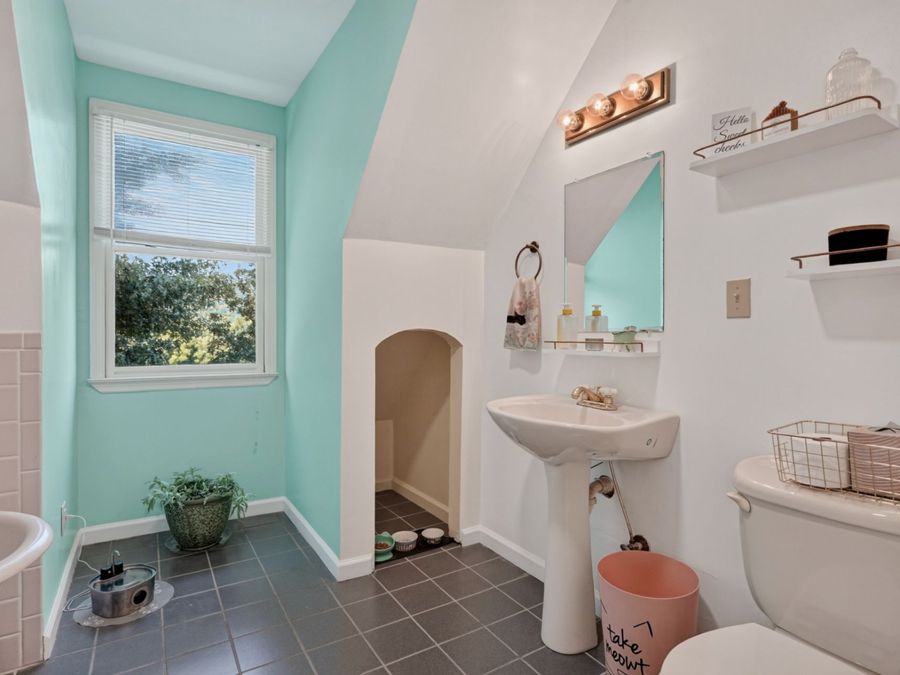 Property Image 60
