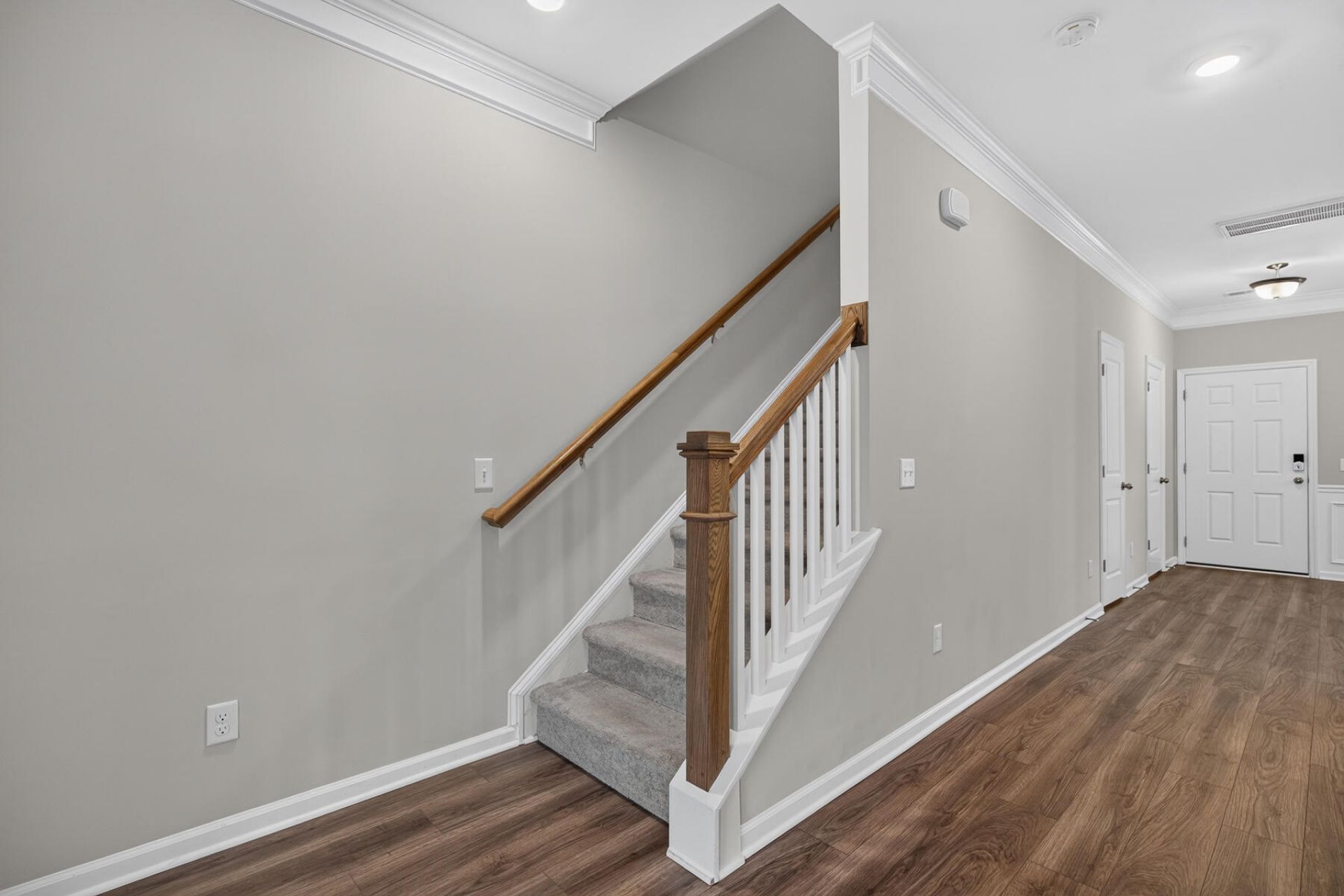230 Swallowtail Lane Photo 22