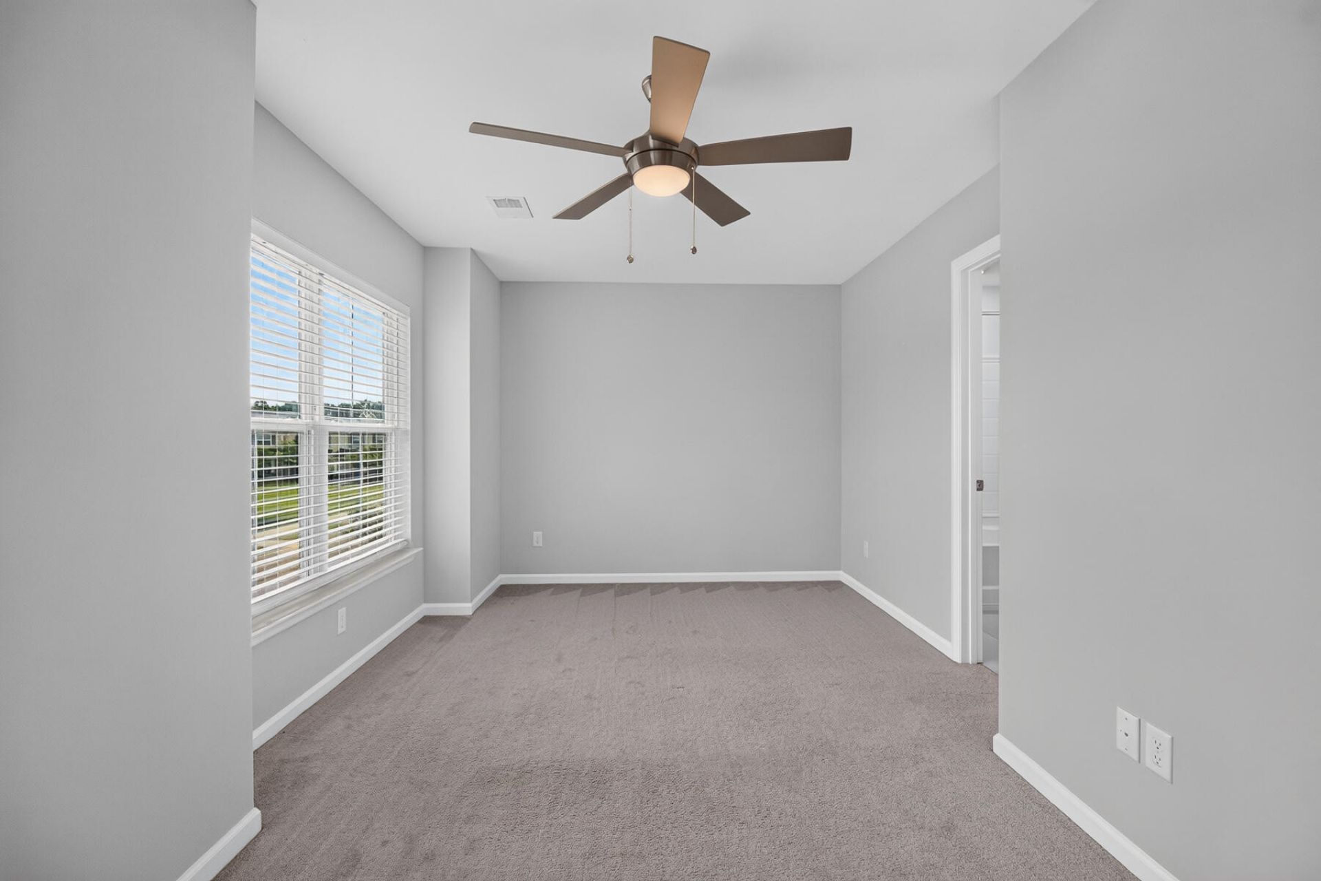 230 Swallowtail Lane Photo 31