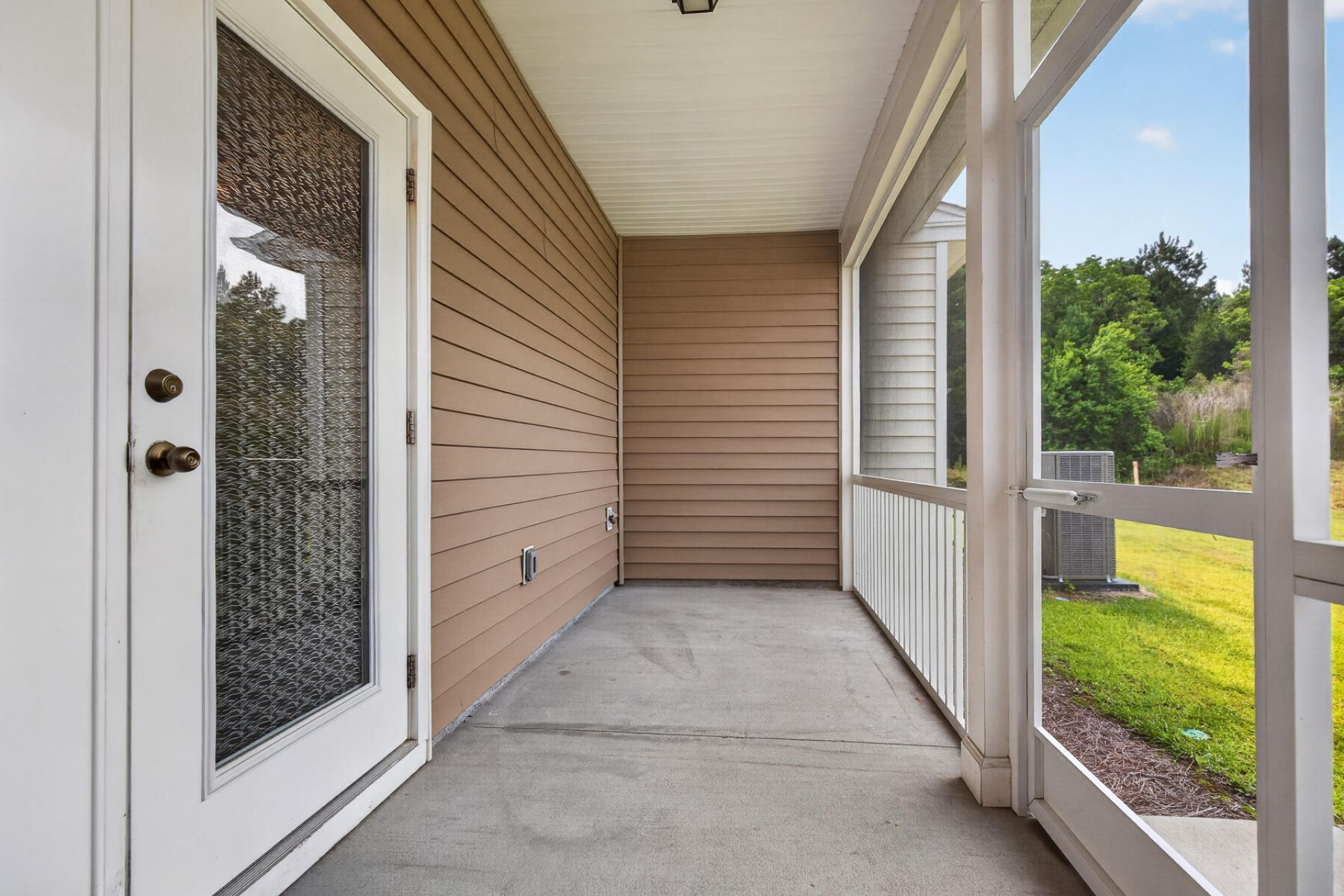230 Swallowtail Lane Photo 43