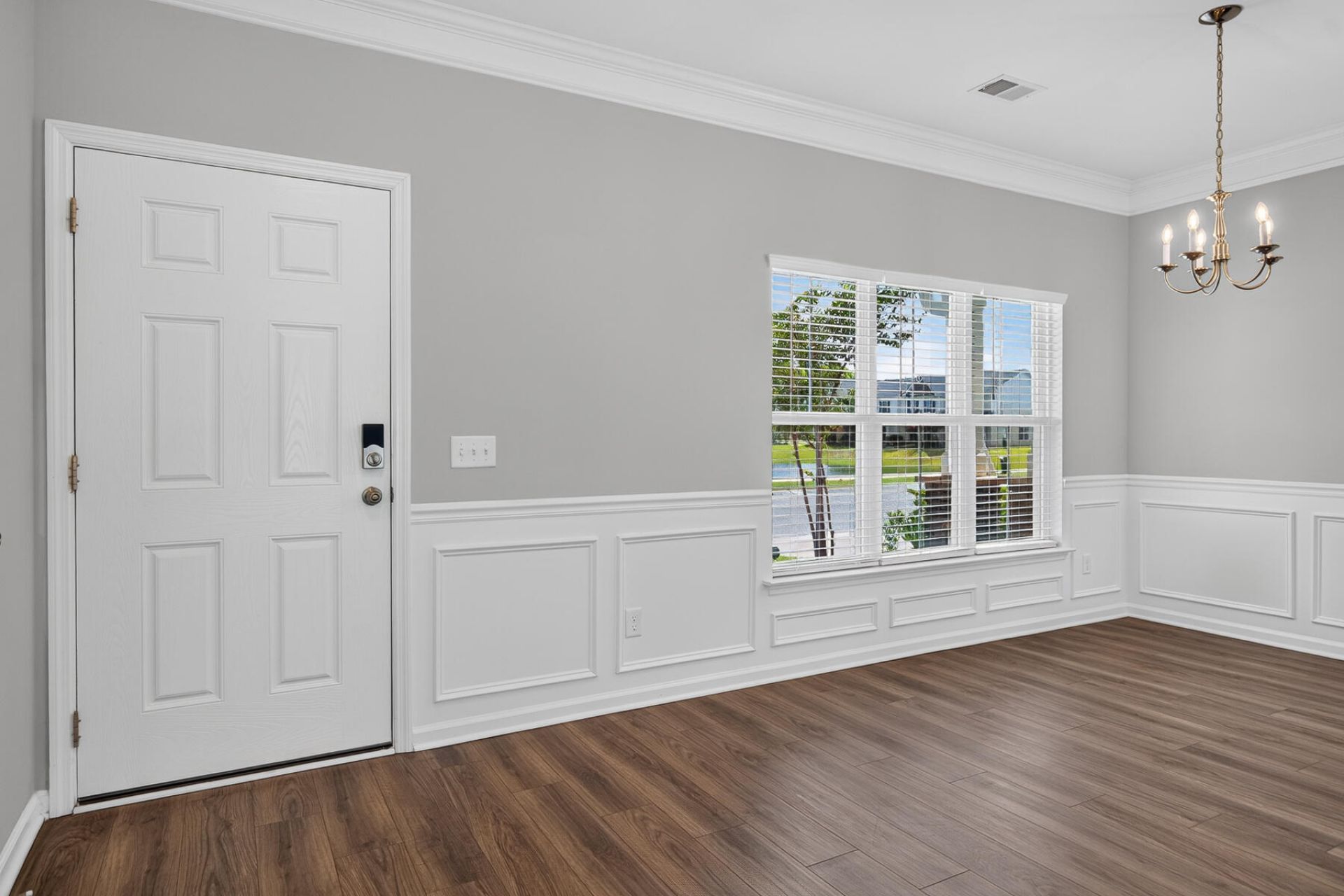 230 Swallowtail Lane Photo 7
