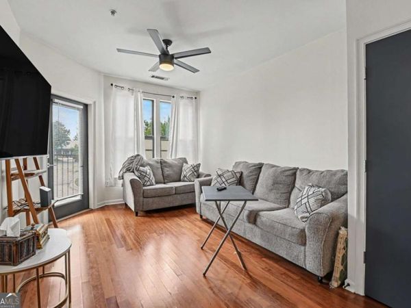 898 Oak Street SW, Unit 1220, Atlanta, GA 30310