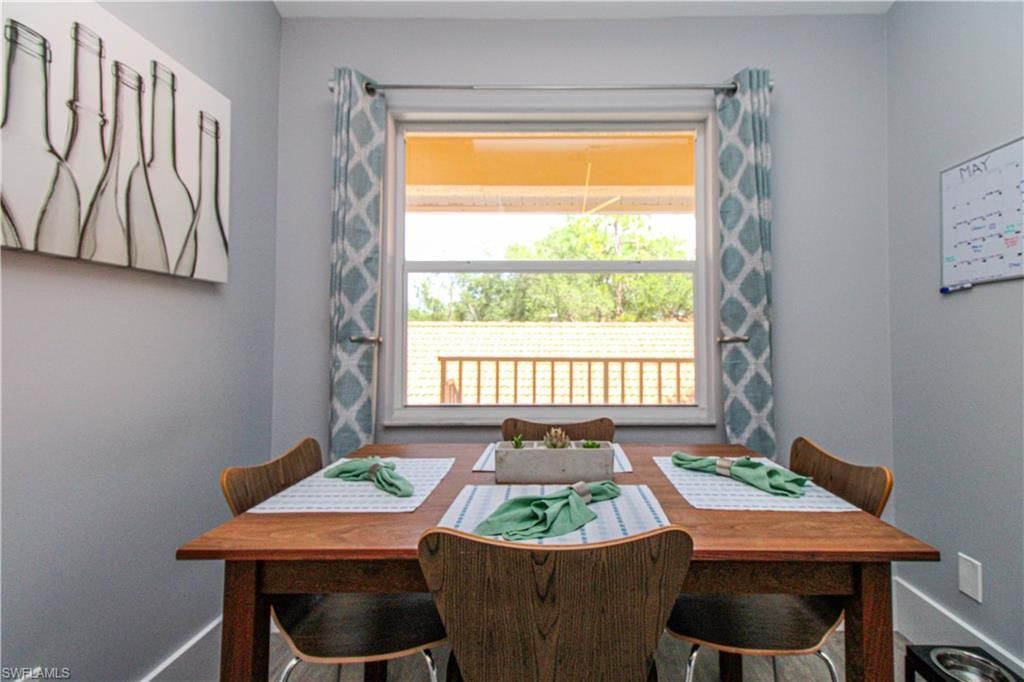225 Robin Hood Cir, Unit 203, Naples, FL 34104 Photo