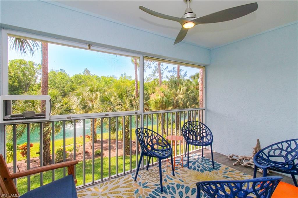 225 Robin Hood Cir, Unit 203, Naples, FL 34104 Photo