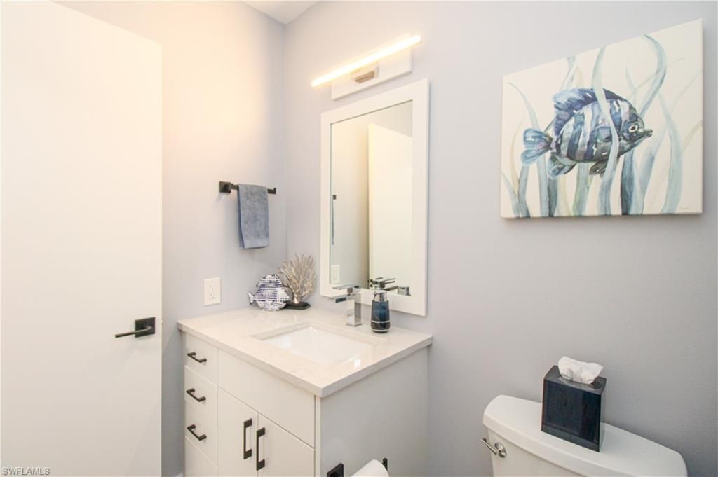 225 Robin Hood Cir, Unit 203, Naples, FL 34104 Photo