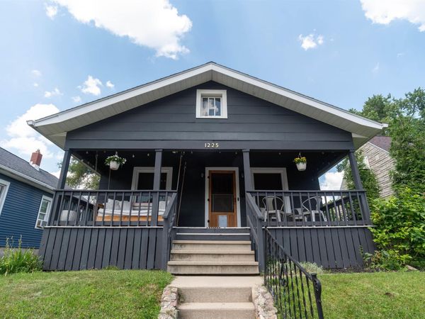 1225 Dodge Avenue, Fort Wayne, IN 46805