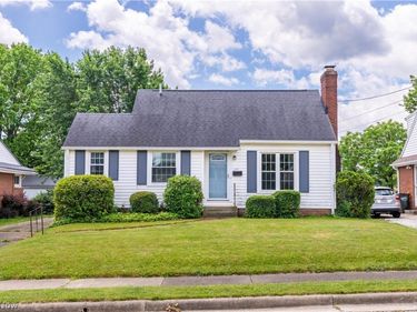 224 Summit Street SE, North Canton, OH 44720
