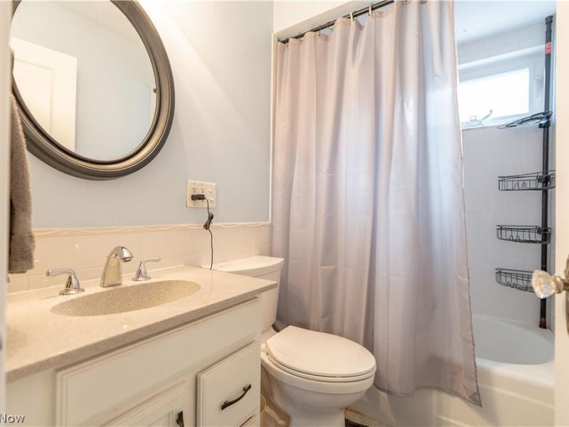 224 Summit Street SE, North Canton, OH 44720 Photo 21